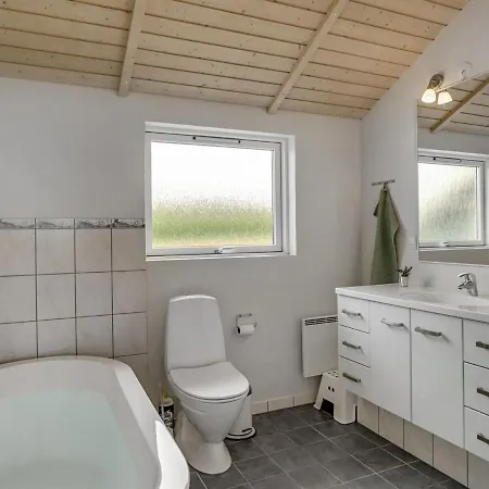 Nuutti - 300m From The Sea In Se Jutland By Interhome 펜션